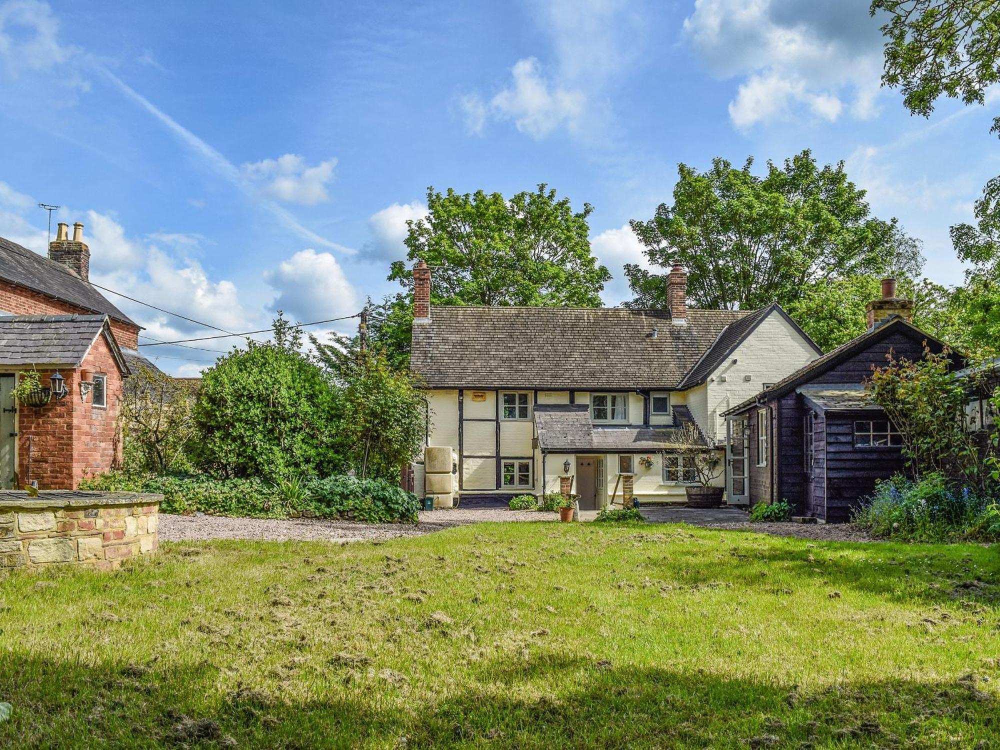 Wayside Cottage Adstock Екстериор снимка