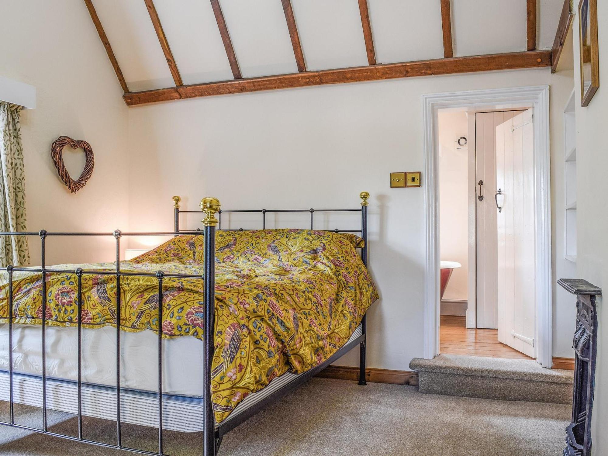 Wayside Cottage Adstock Екстериор снимка
