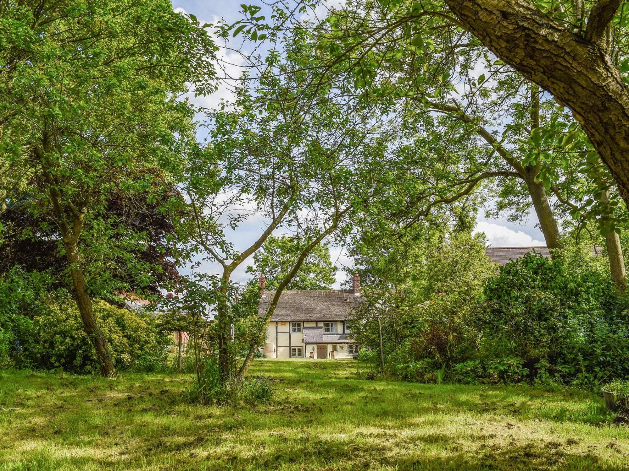 Wayside Cottage Adstock Екстериор снимка